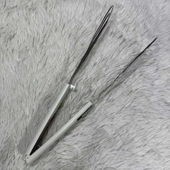 Vintage 4pc Kitchen Tools Set - Potato Masher Scoop Strain Grip n Flip Wisk Flip - Picture 3 of 13